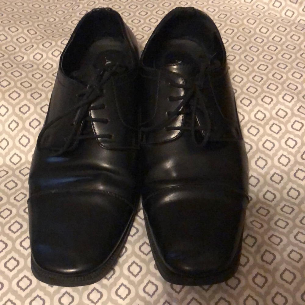 ✨Men’s Alfani Dress Shoes✨ Size 10W✨